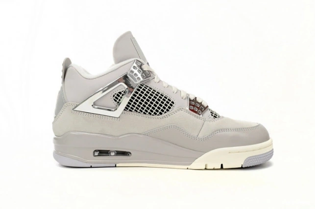 Frozen Jordan Moments Air AQ9129-001 WMNS 4 0908